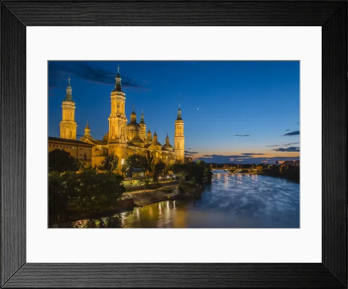 Framed Print : Basilica de Nuestra Senora del Pilar church and Ebro river at dusk, Zaragoza, Aragon Framed Print : Basilica de Nuestra Senora del Pilar church and Ebro river at dusk, Zaragoza, Aragon