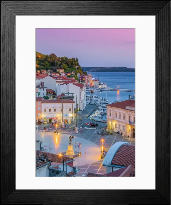 Framed Print : Slovenia, Primorska, Piran, Old Town, Tartinijev trg (Tartini Square) Framed Print : Slovenia, Primorska, Piran, Old Town, Tartinijev trg (Tartini Square)