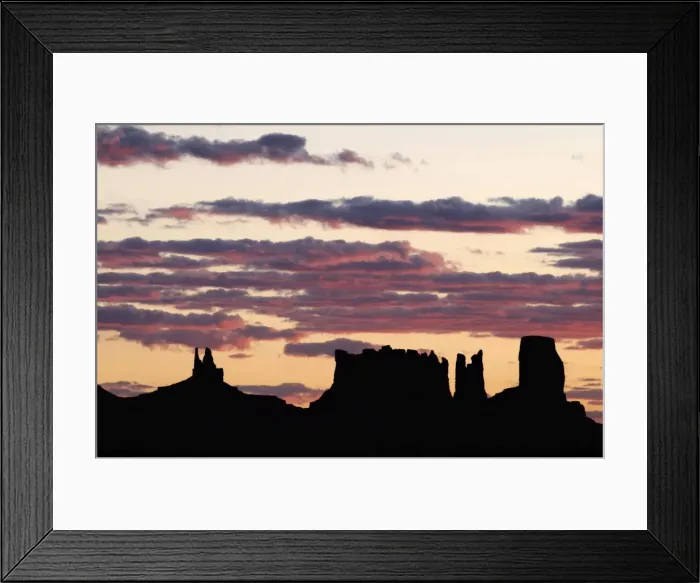 Framed Print : Monument Valley, Navajo Tribal Lands, Utah, USA Framed Print : Monument Valley, Navajo Tribal Lands, Utah, USA