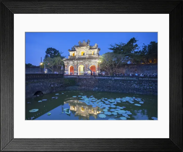 Framed Print : Hien Nhou Gate (Gate of Humanity) of Citadel at dusk (UNESCO World Heritage Site) Framed Print : Hien Nhou Gate (Gate of Humanity) of Citadel at dusk (UNESCO World Heritage Site)