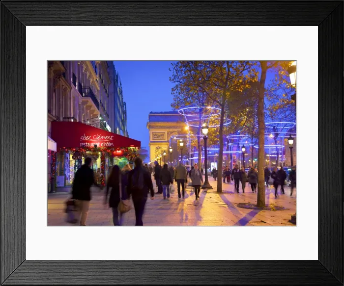 Framed Print : Xmas Decorations On Avenue des Champs-Elysees With Arc De Triomphe In Background Framed Print : Xmas Decorations On Avenue des Champs-Elysees With Arc De Triomphe In Background