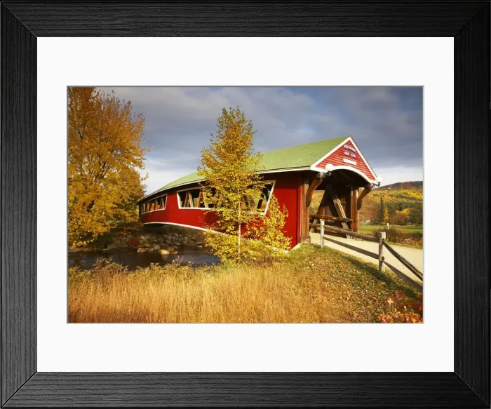 Framed Print : Jackson Covered Bridge in Autumn, New Hampshire, USA Framed Print : Jackson Covered Bridge in Autumn, New Hampshire, USA