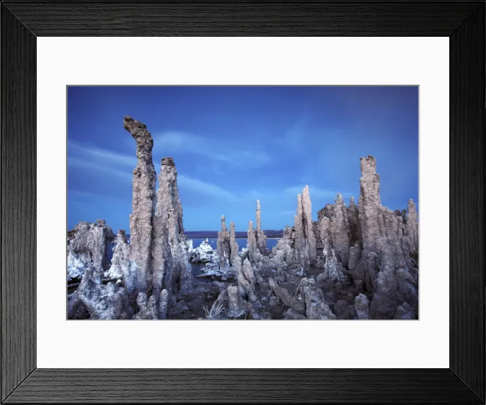 Framed Print : Mono Lake, Lee Vining, California, USA Framed Print : Mono Lake, Lee Vining, California, USA