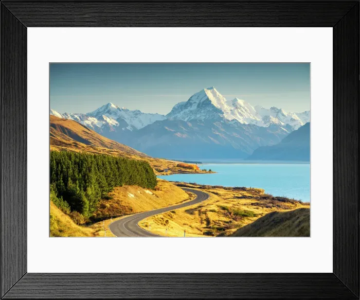 Framed Print : Mt. Cook & Lake Pukaki, Petes Lookout, New Zealand Framed Print : Mt. Cook & Lake Pukaki, Petes Lookout, New Zealand