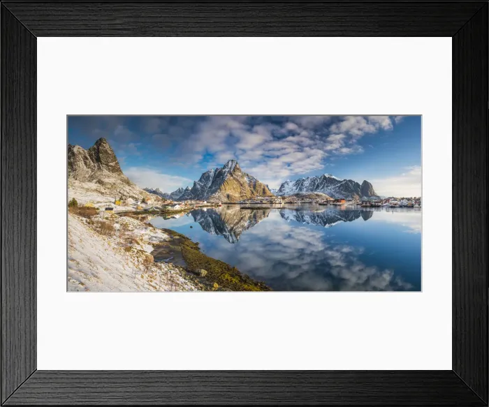 Framed Print : Olstinden Reflecting in Bay, Reine, Lofoten Islands, Norway Framed Print : Olstinden Reflecting in Bay, Reine, Lofoten Islands, Norway