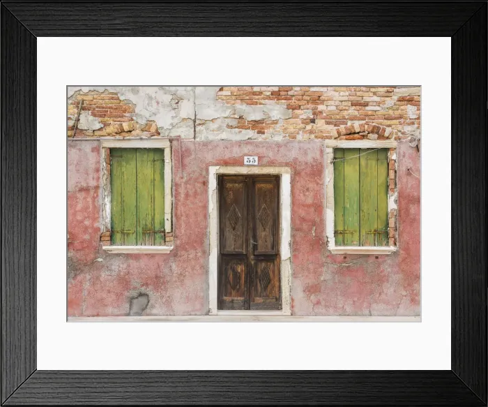Framed Print : Rustic Colourful Building, Burano, Venice, Italy Framed Print : Rustic Colourful Building, Burano, Venice, Italy