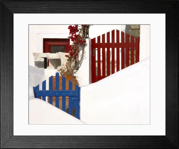 Framed Print : Church Dome & Gates, Oia, Santorini, Greece Framed Print : Church Dome & Gates, Oia, Santorini, Greece