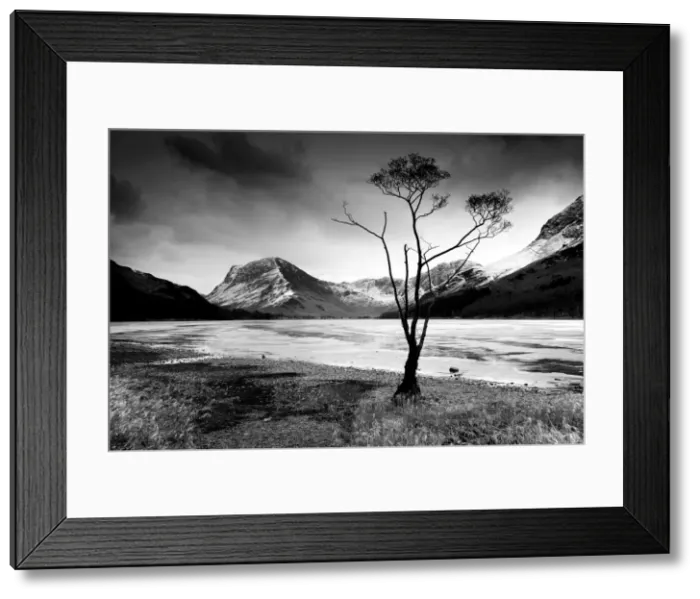 Framed Print : Lake Buttermere, Lake District National Park, Cumbria, England Framed Print : Lake Buttermere, Lake District National Park, Cumbria, England