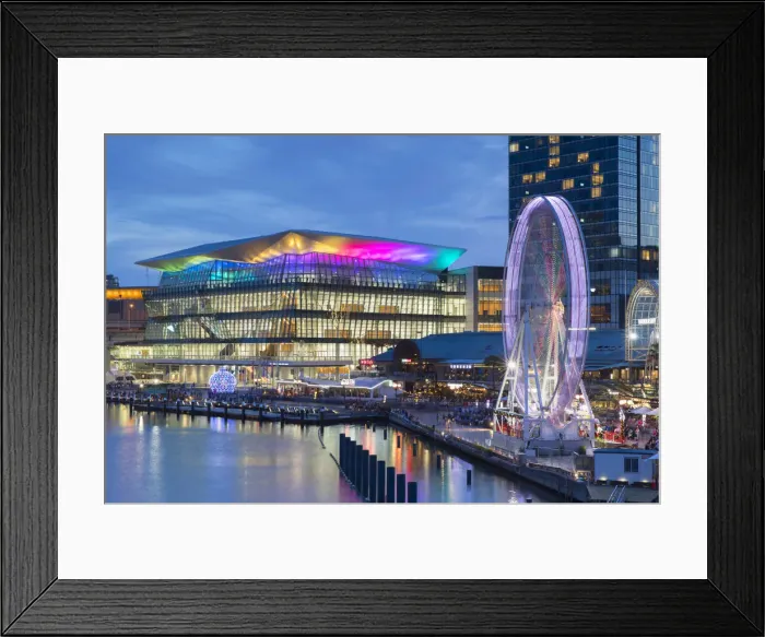 Framed Print : Sofitel Hotel and International Convention Centre at dusk, Darling Harbour, Sydney Framed Print : Sofitel Hotel and International Convention Centre at dusk, Darling Harbour, Sydney