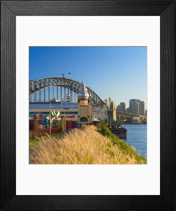Framed Print : Sydney Harbour Bridge and Luna Park, Sydney, New South Wales, Australia Framed Print : Sydney Harbour Bridge and Luna Park, Sydney, New South Wales, Australia