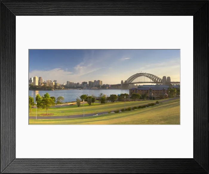 Framed Print : Sydney Harbour Bridge from Barangaroo Reserve, Sydney, New South Wales, Australia Framed Print : Sydney Harbour Bridge from Barangaroo Reserve, Sydney, New South Wales, Australia