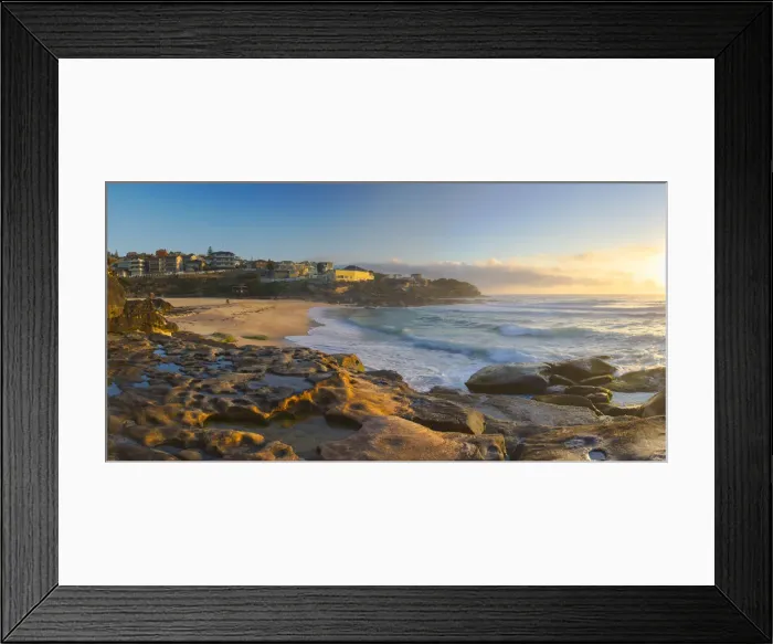 Framed Print : Tamarama Beach at sunrise, Sydney, New South Wales, Australia Framed Print : Tamarama Beach at sunrise, Sydney, New South Wales, Australia