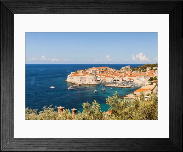 Framed Print : Croatia, Dubrovnik, View over the old town and harbour Framed Print : Croatia, Dubrovnik, View over the old town and harbour