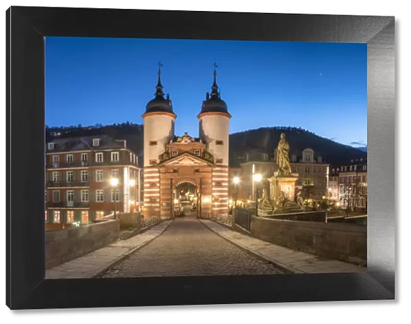 Alte Brucke (Old Bridge) and castle at night, Heidelberg, Baden-Wurttemberg, Germany