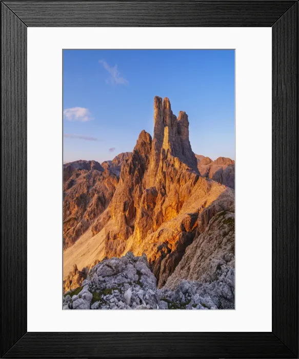 Framed Print : Torri del Vajolet peaks at sunset. Fassa valley, Dolomites, Trentino, Italy Framed Print : Torri del Vajolet peaks at sunset. Fassa valley, Dolomites, Trentino, Italy