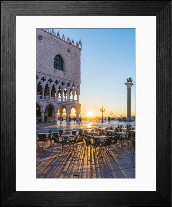 Framed Print : Venice, Veneto, Italy. Piazzetta San Marco and Doges palace at sunrise Framed Print : Venice, Veneto, Italy. Piazzetta San Marco and Doges palace at sunrise