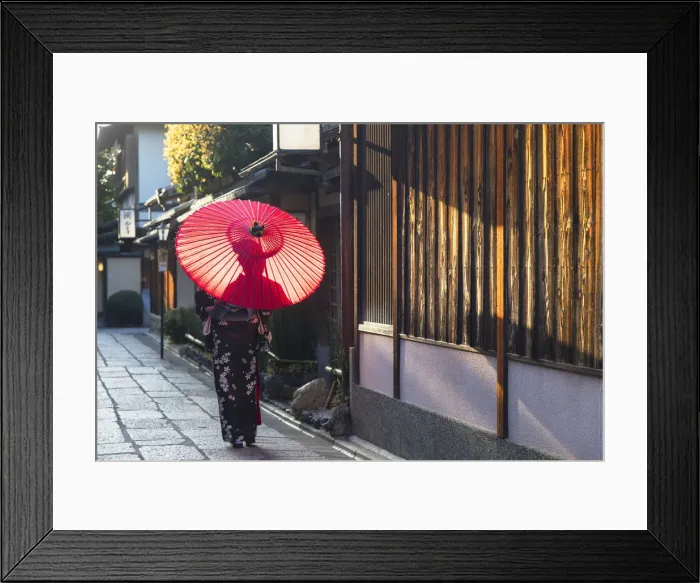 Framed Print : Woman in kimono walking along alleyway, Kyoto, Kansai, Japan (MR)