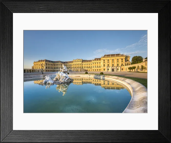 Framed Print : Vienna, Austria, Europe. The Schonbrunn Palace at sunrise Framed Print : Vienna, Austria, Europe. The Schonbrunn Palace at sunrise