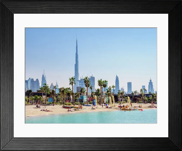 Framed Print : Jumeirah Beach and the city skyline, Dubai, United Arab Emirates Framed Print : Jumeirah Beach and the city skyline, Dubai, United Arab Emirates