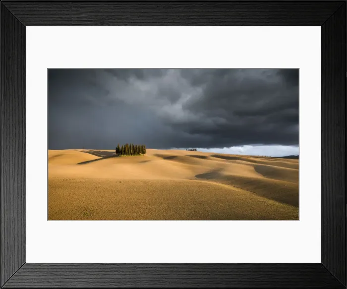 Framed Print : Val d Orcia, Tuscany, Italy Framed Print : Val d Orcia, Tuscany, Italy
