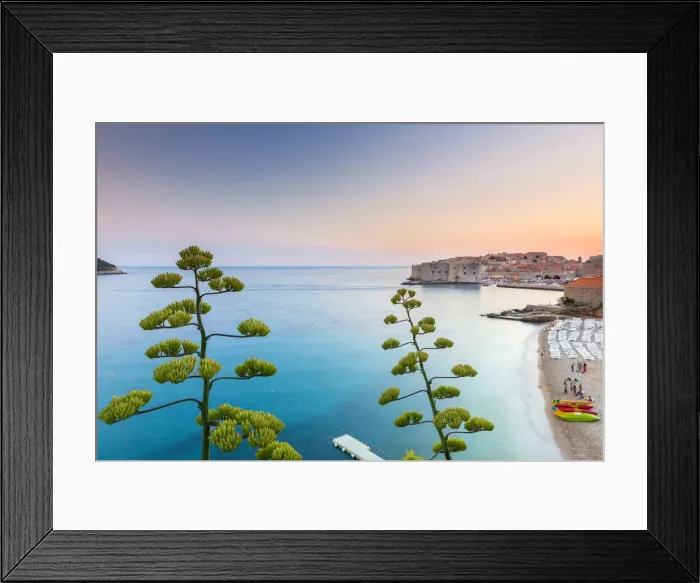 Framed Print : Croatia, Dubrovnik, view of the old town at sunset Framed Print : Croatia, Dubrovnik, view of the old town at sunset