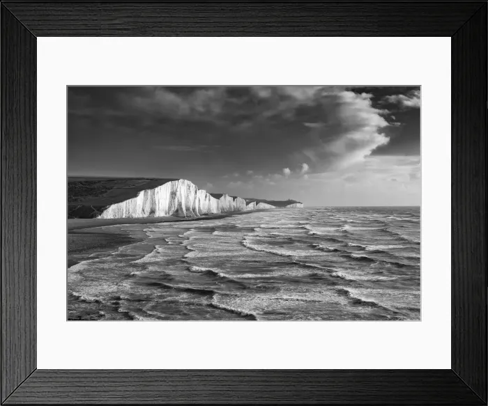 Framed Print : A stormy sea, Seven sisters, East Sussex, England