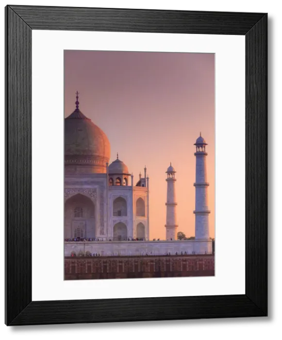 Framed Print : India, details of Taj Mahal memorial at sunset Framed Print : India, details of Taj Mahal memorial at sunset