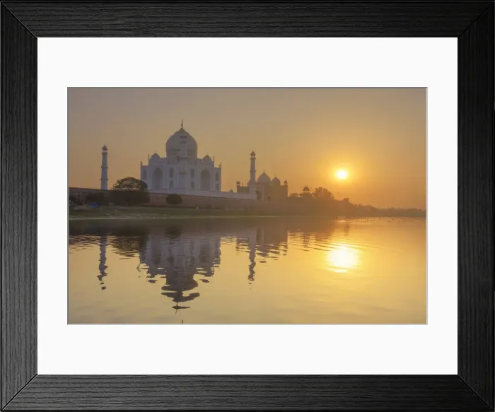 Framed Print : India, the Taj Mahal mausoleum reflecting in the Yamuna river at sunset