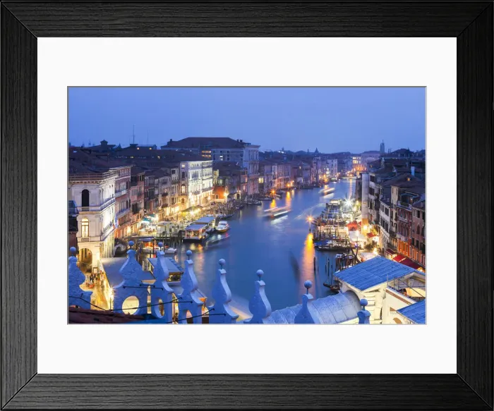 Framed Print : The view on Canal Grande and Rialto Bridge from Panoramic Terrace of Fondaco dei Tedeschi Framed Print : The view on Canal Grande and Rialto Bridge from Panoramic Terrace of Fondaco dei Tedeschi