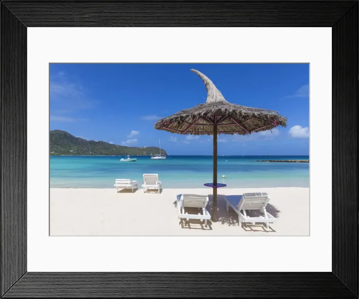 Framed Print : St Vincent and The Grenadines, Union Island, Sparrows Beach Club at Big Sands beach Framed Print : St Vincent and The Grenadines, Union Island, Sparrows Beach Club at Big Sands beach