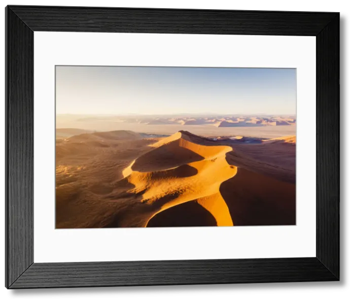 Framed Print : Sossusvlei, Namib-Naukluft National Park, Namibia, Africa Framed Print : Sossusvlei, Namib-Naukluft National Park, Namibia, Africa