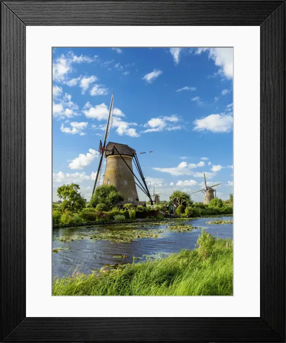 Framed Print : Windmills in Kinderdijk, UNESCO World Heritage Site, South Holland, The Netherlands Framed Print : Windmills in Kinderdijk, UNESCO World Heritage Site, South Holland, The Netherlands