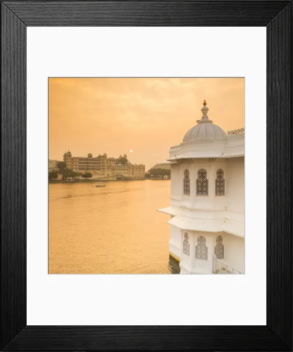 Framed Print : Taj Lake Palace & City Palace, Lake Pichola, Udaipur, Rajasthan, India Framed Print : Taj Lake Palace & City Palace, Lake Pichola, Udaipur, Rajasthan, India