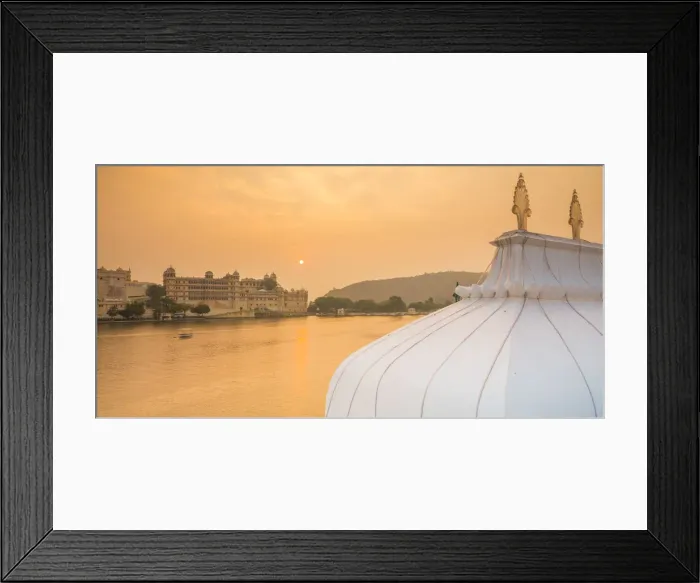 Framed Print : Taj Lake Palace & City Palace, Lake Pichola, Udaipur, Rajasthan, India Framed Print : Taj Lake Palace & City Palace, Lake Pichola, Udaipur, Rajasthan, India