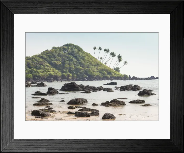 Framed Print : India, Goa, Kakolem beach, also known as Tiger beach Framed Print : India, Goa, Kakolem beach, also known as Tiger beach