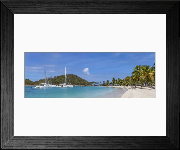 Framed Print : St Vincent and The Grenadines, Mayreau, Saltwhistle Bay Framed Print : St Vincent and The Grenadines, Mayreau, Saltwhistle Bay