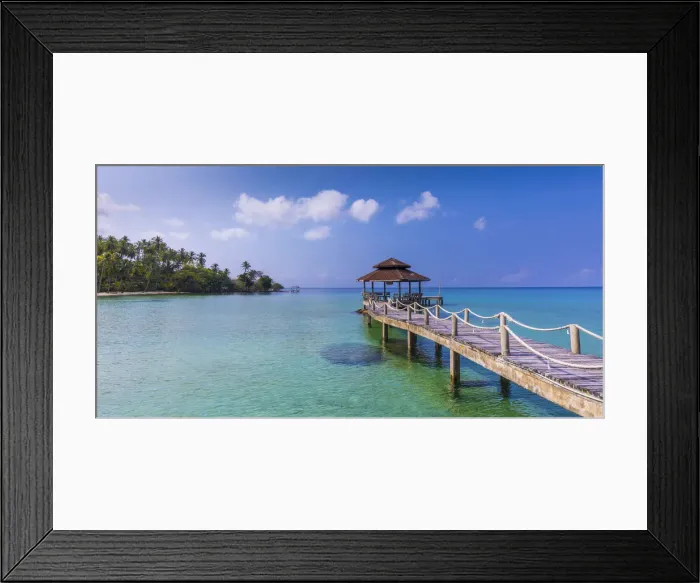 Framed Print : Tropical beach on an Island nr Ko Chang, Thailand