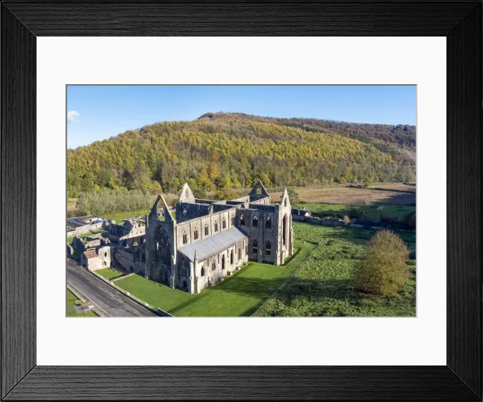Framed Print : Tintern Abbey, Tintern, Wye Valley, Monmouthshire, Wales, United Kingdom Framed Print : Tintern Abbey, Tintern, Wye Valley, Monmouthshire, Wales, United Kingdom