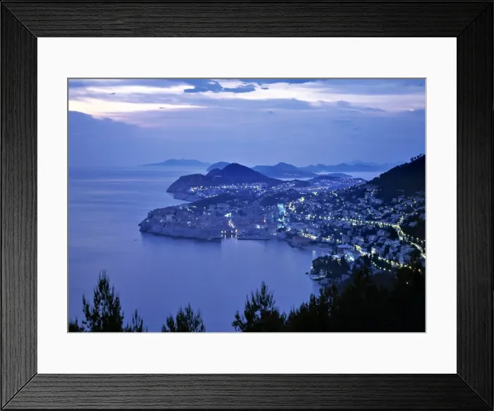 Framed Print : Walled Old City of Dubrovnik Framed Print : Walled Old City of Dubrovnik
