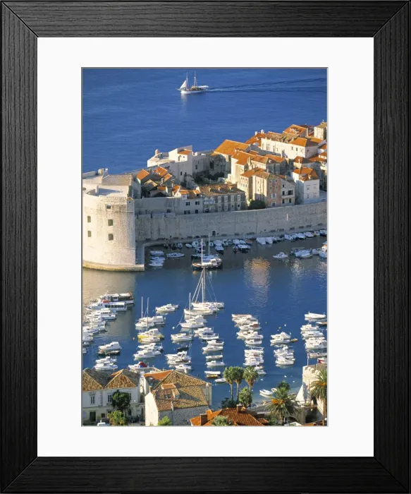 Framed Print : Dubrovnik, Croatia Framed Print : Dubrovnik, Croatia