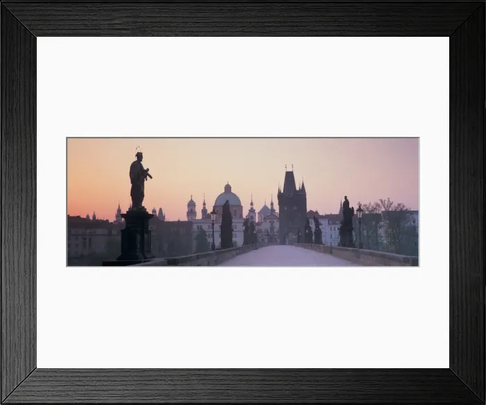 Framed Print : Charles Bridge, Prague, Czech Republic Framed Print : Charles Bridge, Prague, Czech Republic
