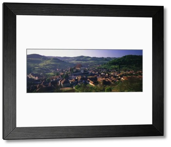 Framed Print : 15th Century fortified Church, Biertan, nr Framed Print : 15th Century fortified Church, Biertan, nr
