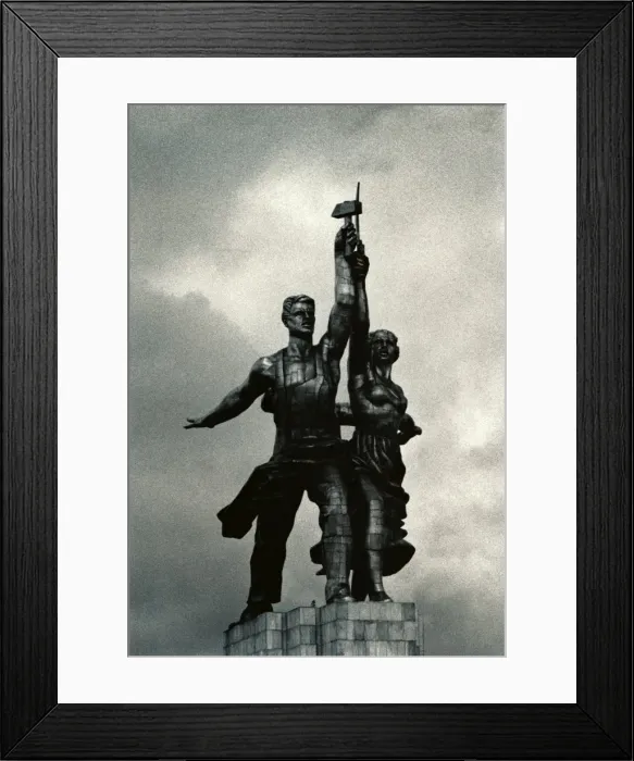 Framed Print : Worker and Woman Collective farmer Framed Print : Worker and Woman Collective farmer