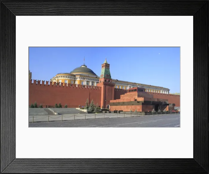 Framed Print : Lenins tomb & Kremlin, Red square, Moscow, Russia Framed Print : Lenins tomb & Kremlin, Red square, Moscow, Russia