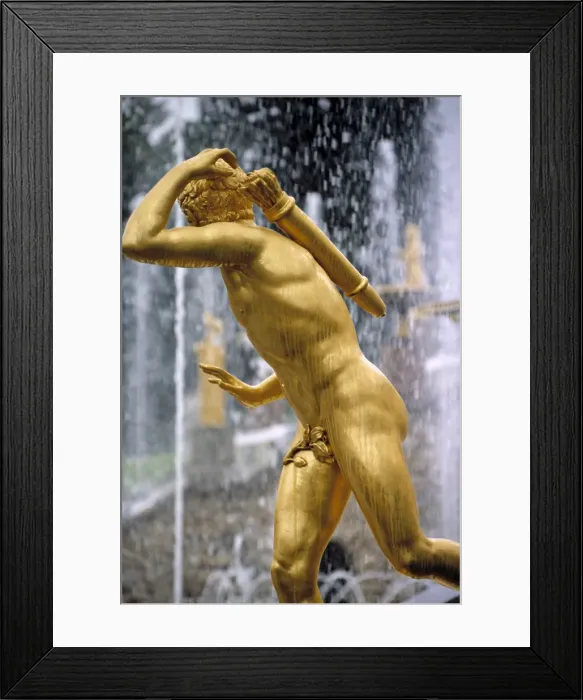 Framed Print : Peterhof (Petrodvorets), St Framed Print : Peterhof (Petrodvorets), St