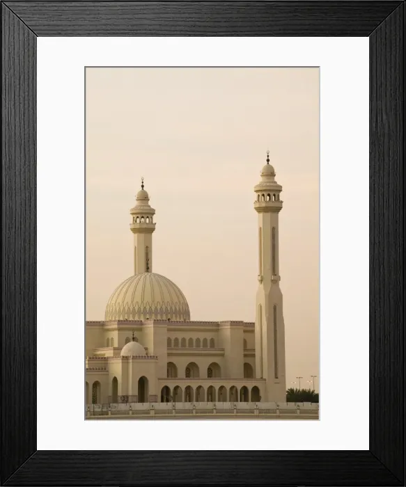 Framed Print : Bahrain, Manama, Al Fatih Grand Mosque