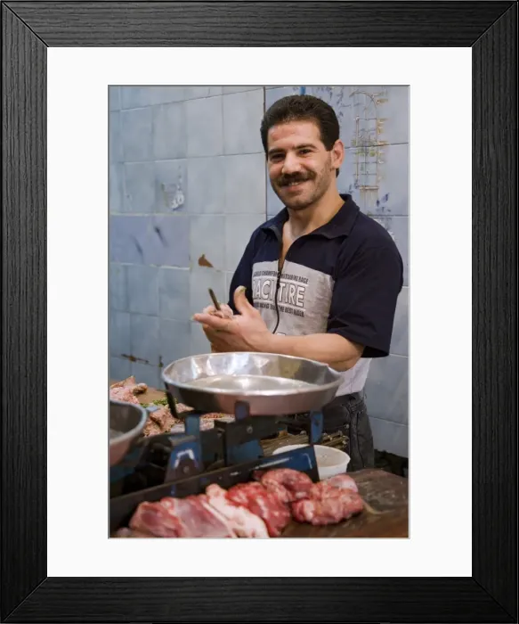 Framed Print : A butcher in the souq, Aleppo, Syria Framed Print : A butcher in the souq, Aleppo, Syria