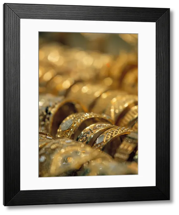 Framed Print : Dubai Souk Framed Print : Dubai Souk