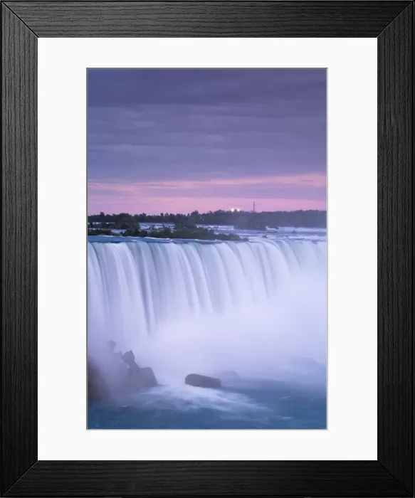 Framed Print : Niagara Falls Framed Print : Niagara Falls