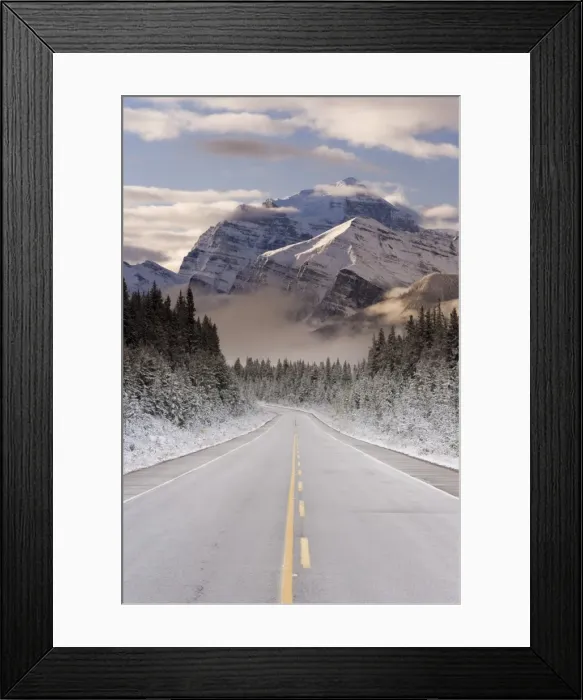 Framed Print : The Icefields Parkway between Banff & Jasper in Banff-Jasper Framed Print : The Icefields Parkway between Banff & Jasper in Banff-Jasper